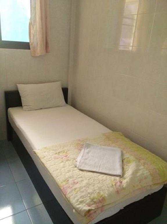 Penguin Hotel Kawthaung Exterior photo