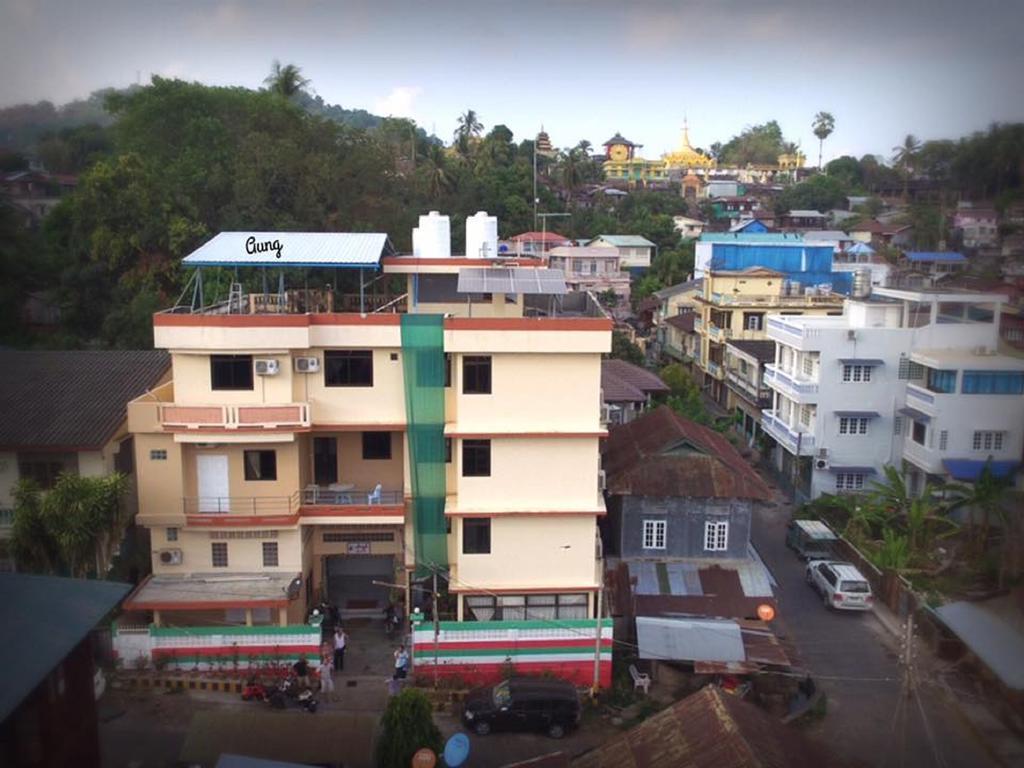 Penguin Hotel Kawthaung Exterior photo